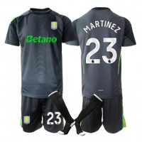 Stroje piłkarskie Aston Villa Emiliano Martinez #23 Bramkarskie Koszulka Podstawowej dla dzieci 2025-26 Krótki Rękaw (+ szorty)